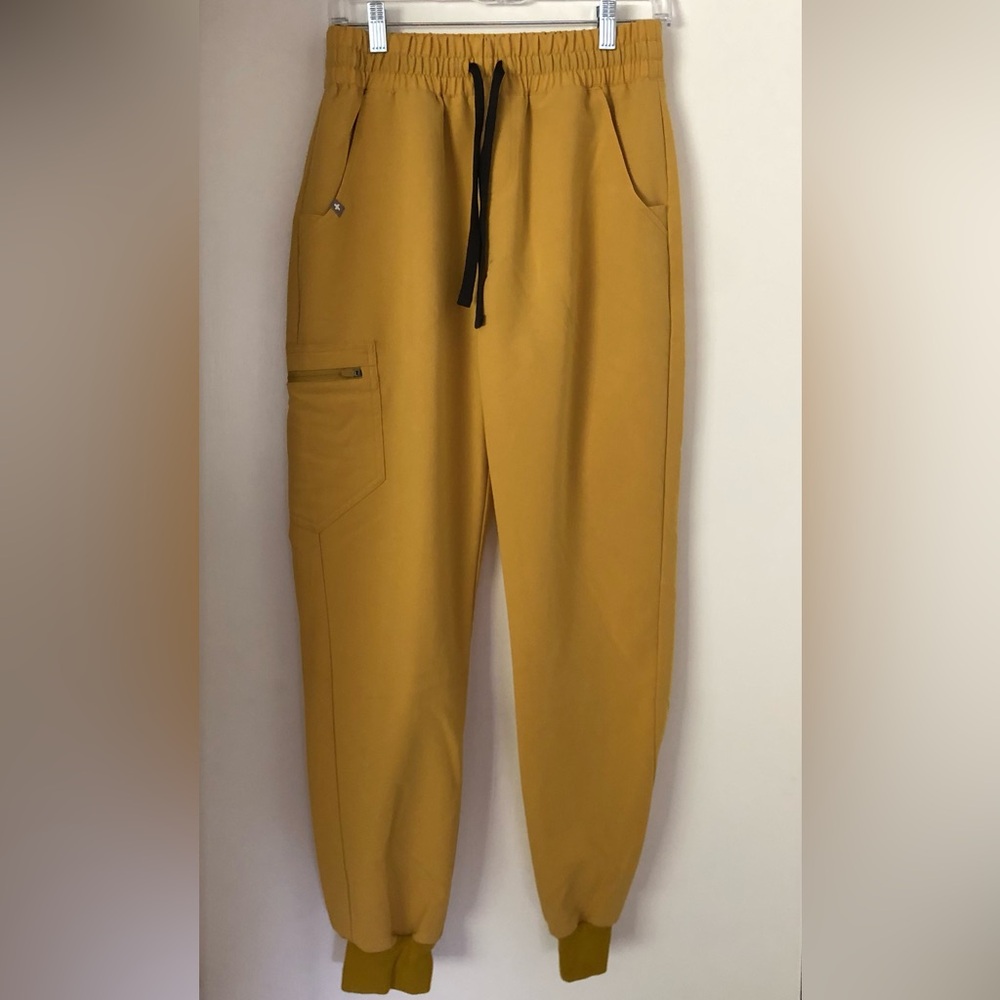 FIGS Light Gold Zamora™ - High Waisted Scrub Pants 1.0